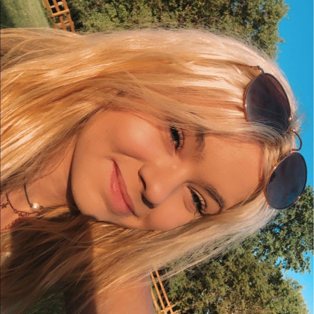 Meet your Posher, Mckenna